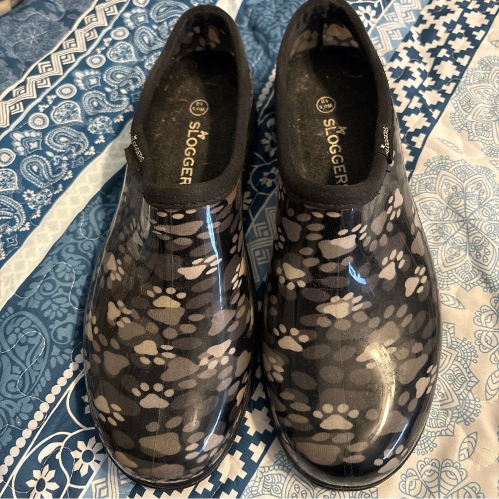 Slogger Paw Print Clogs, sz 10